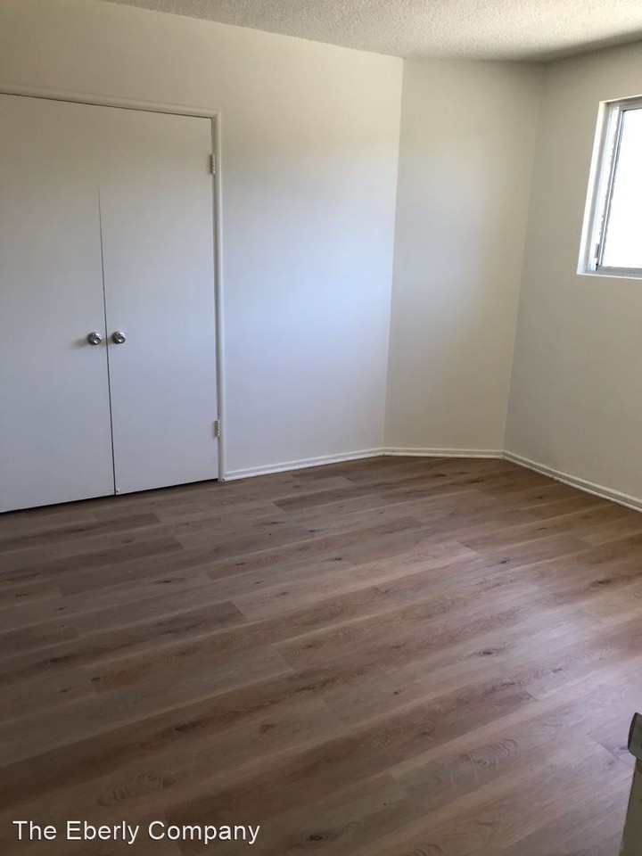 1560 N. Hobart Blvd - Photo 3 of 5