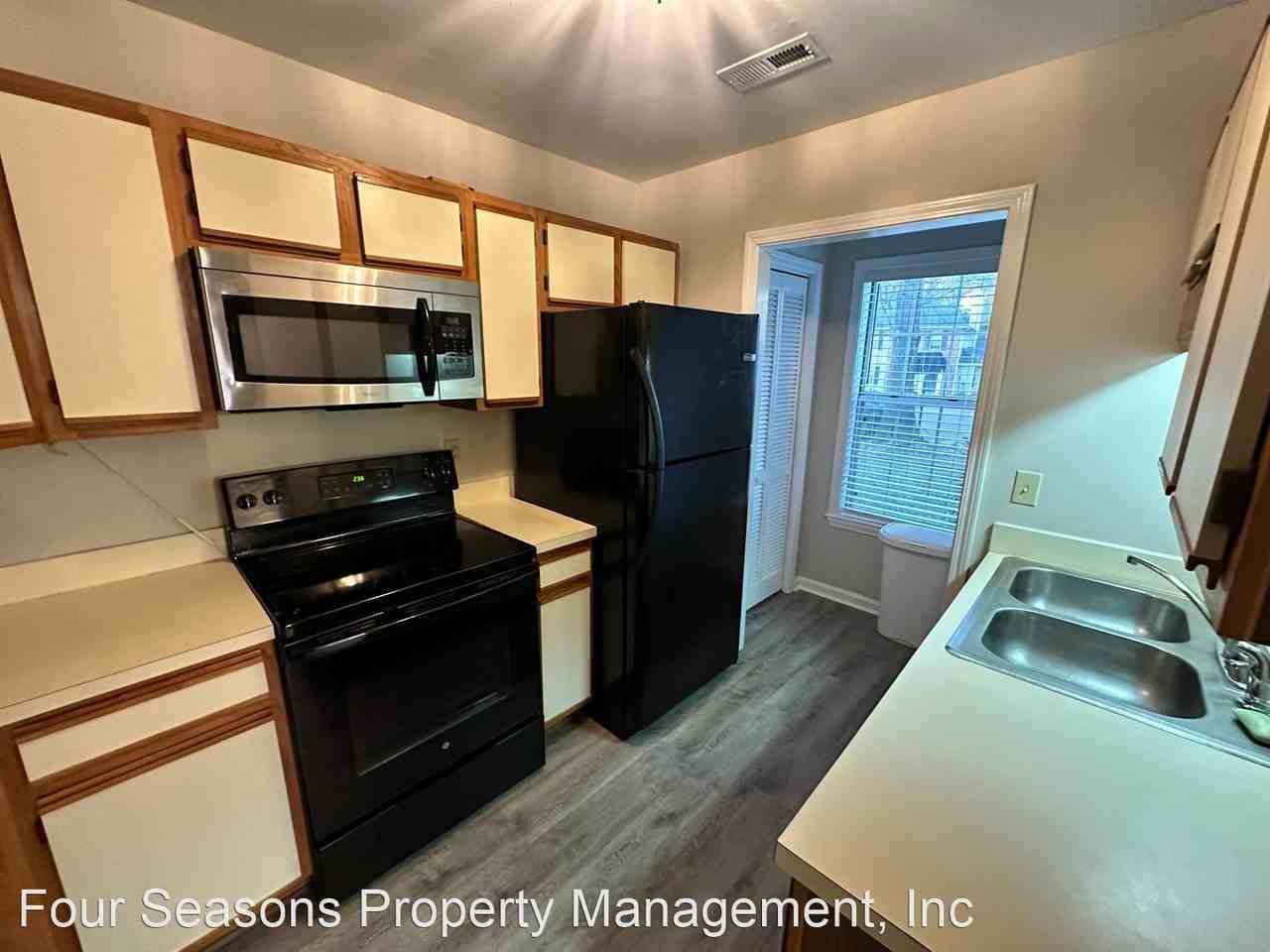 6725A Bevington Ridge Rd - Photo 3 of 13