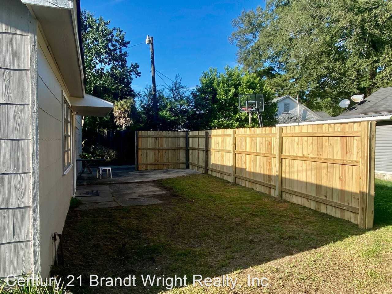 503B N Opothleohola St - Photo 2 of 12