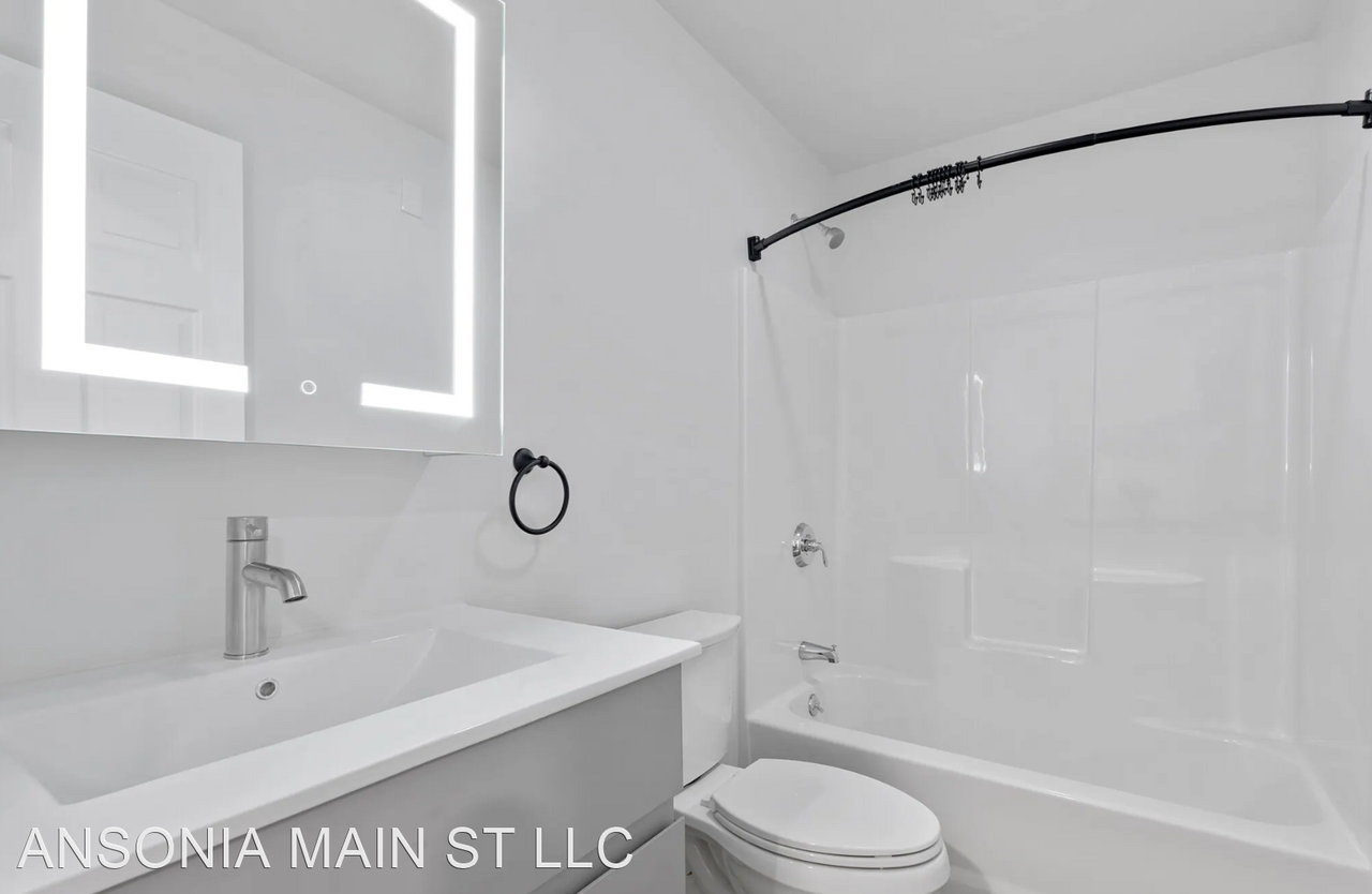 200 Main St, Ansonia, CT 06401 - Photo 2 of 11