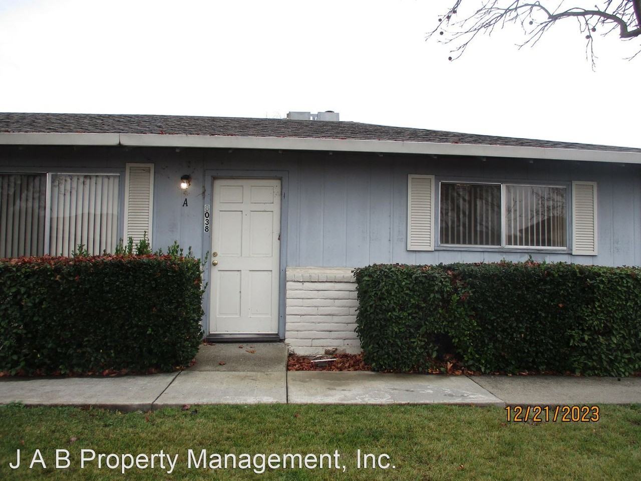 8038 A-D ARGUELLO DRIVE - Photo 3 of 14