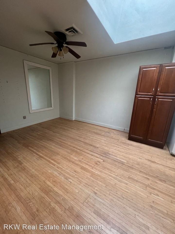 Wayne 203 Main St - Photo 3 of 16