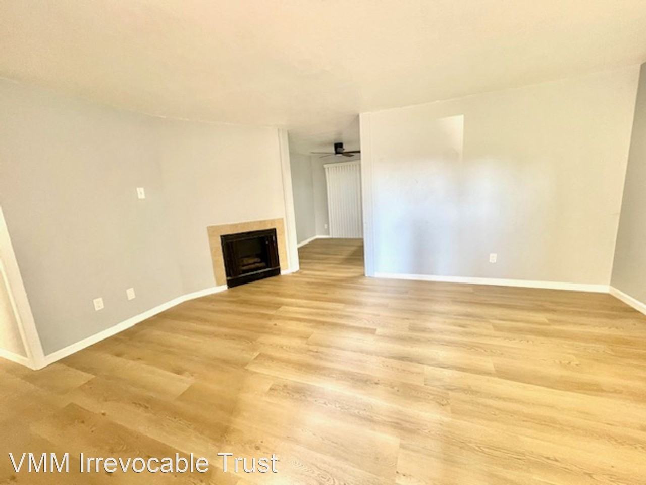 1326 Oak Terrace Ct - Photo 3 of 18