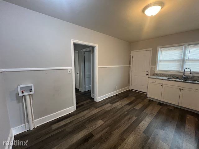 108B Edgeworth St - Photo 2 of 12