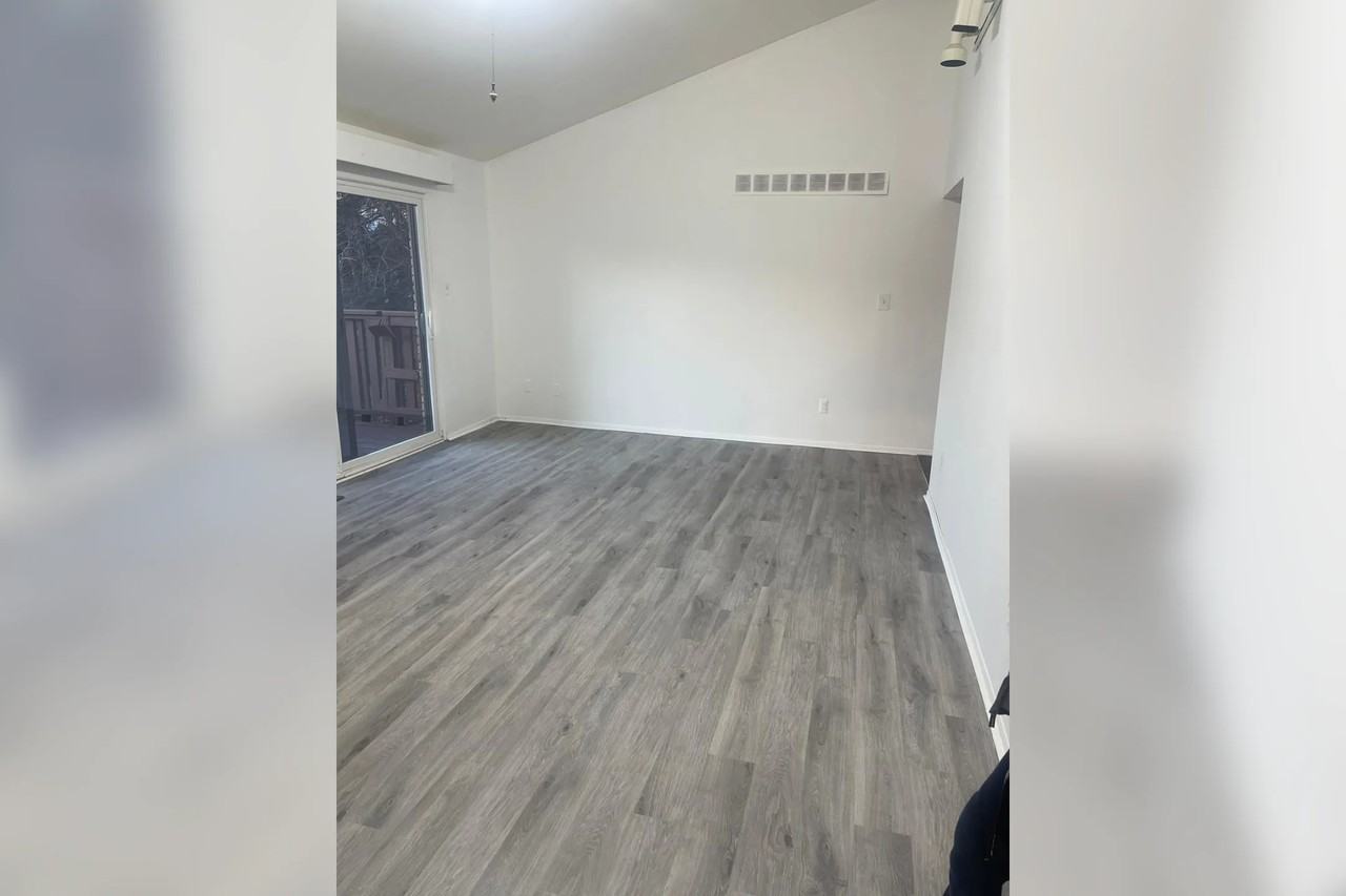 27912 San Francisco St - Photo 3 of 12