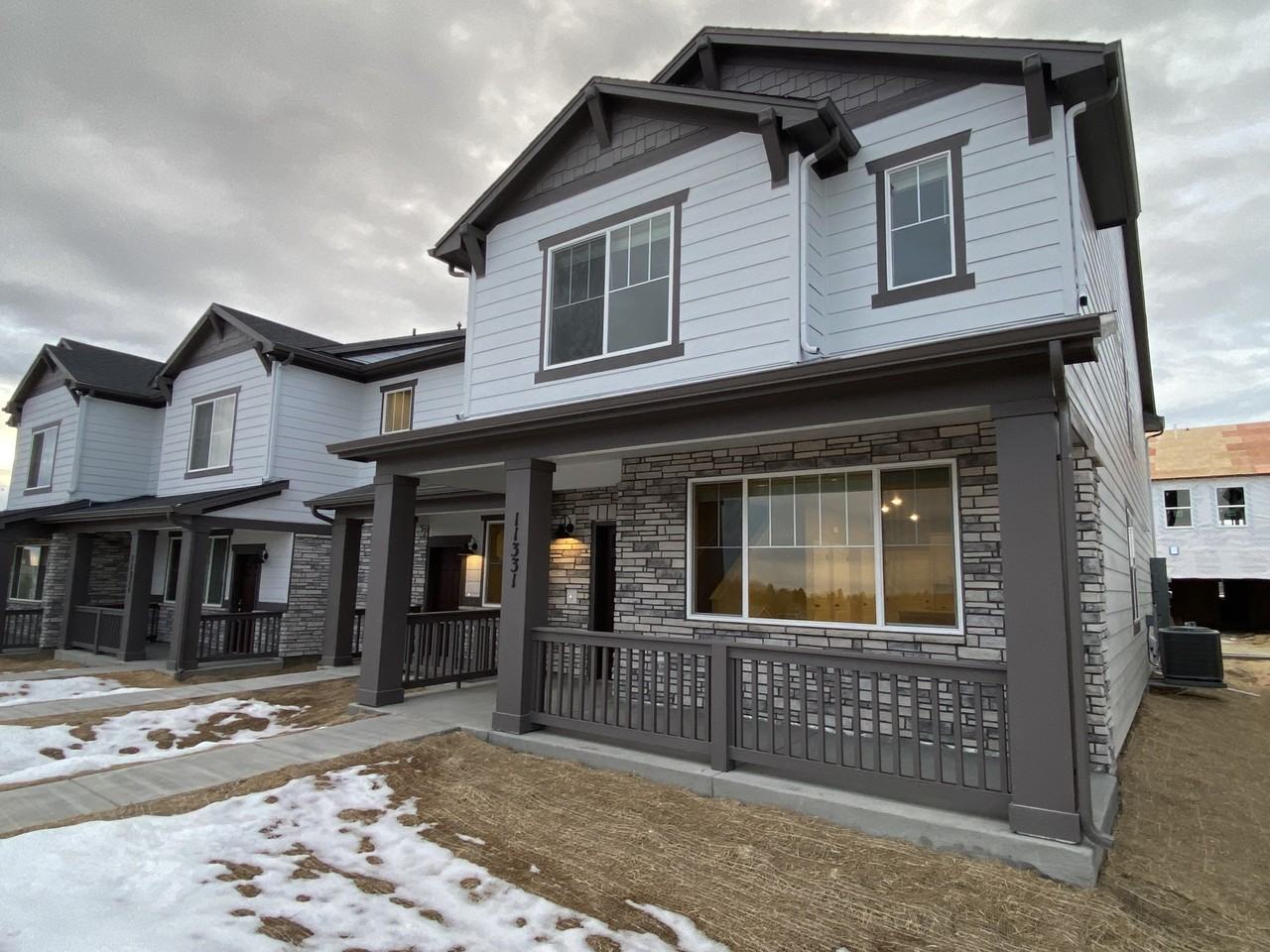 11331 W Grand Dr - Photo 2 of 27