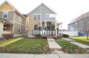 featured image of 1223 E New York St