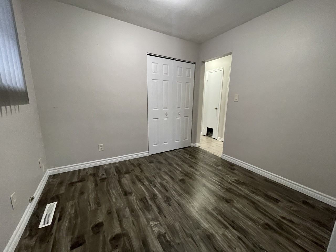 1322 Aubin Rd - Photo 4 of 22