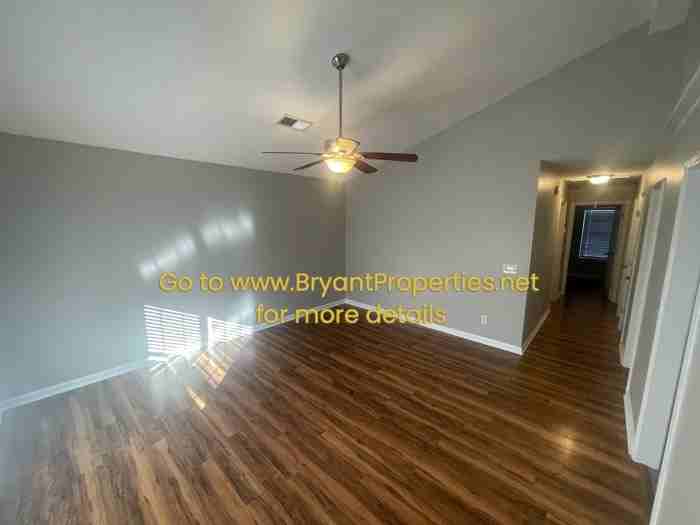 3917 Pepperwood Dr - Photo 2 of 21