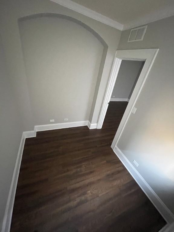 817 W Lakeside Pl #705 - Photo 4 of 17