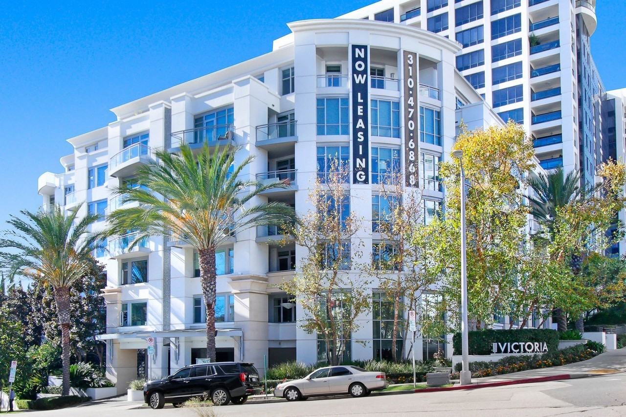 Wilshire Victoria Westwood Apartments