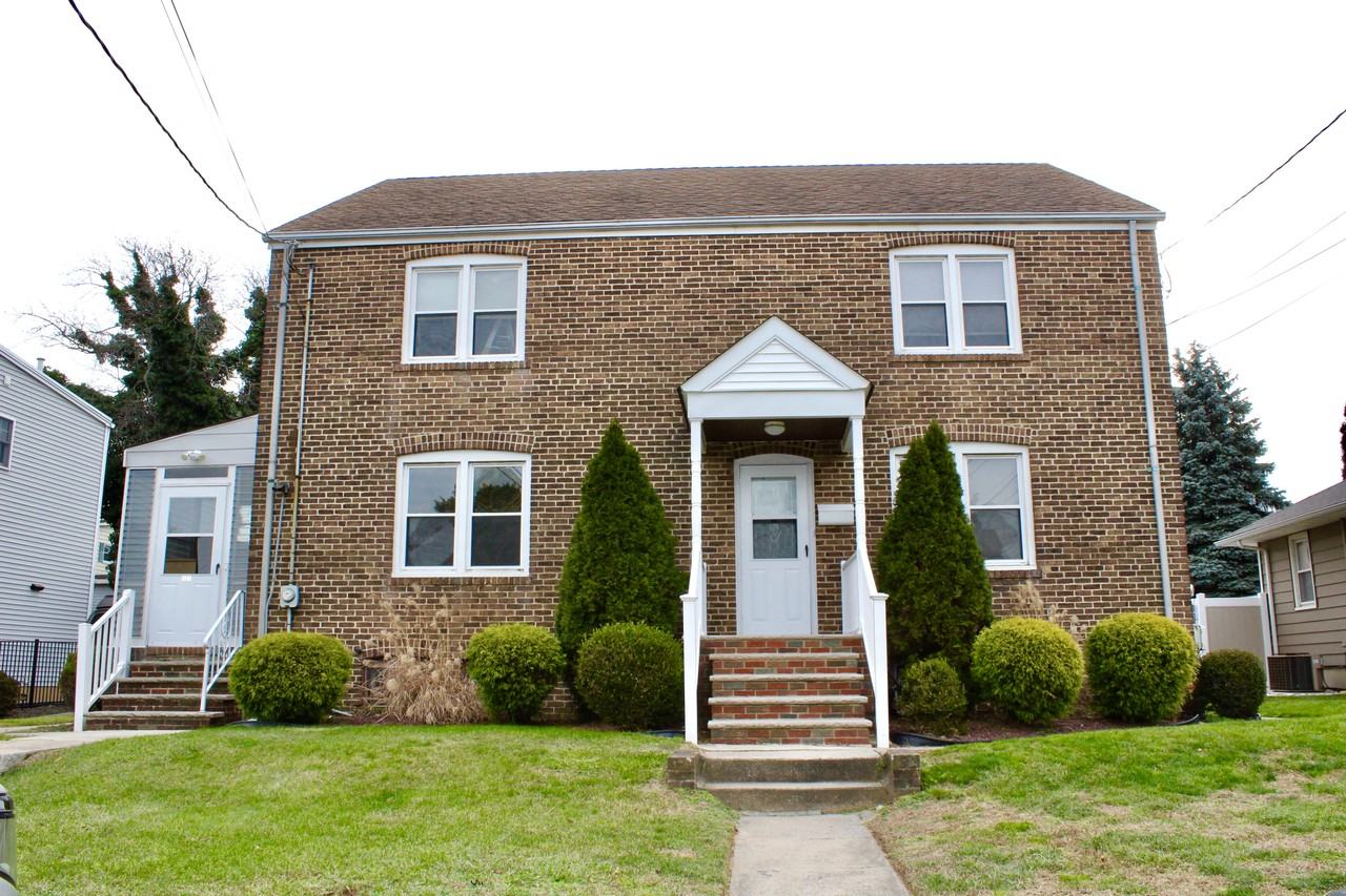 425 Ferris St Unit A - Photo 2 of 18