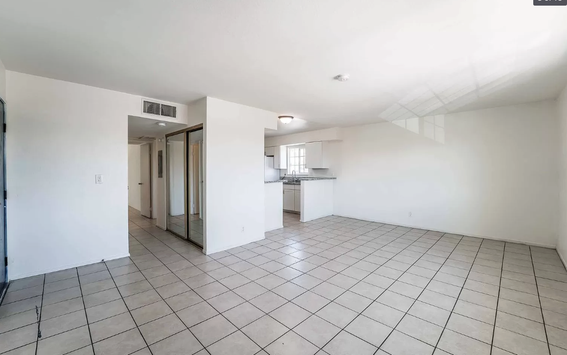 Gold Bar - Photo 2 of 18