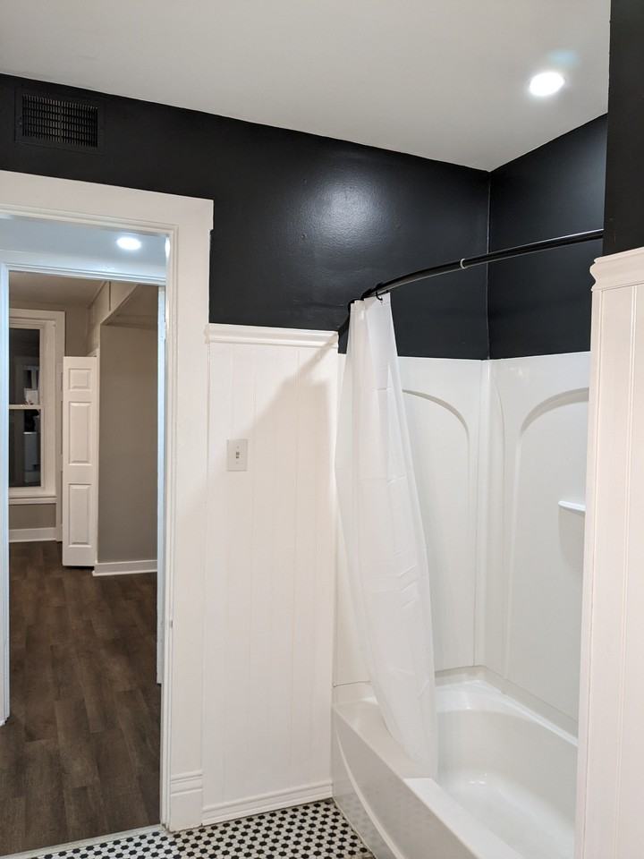 4619 Louisville Ave #3 - Photo 7 of 17