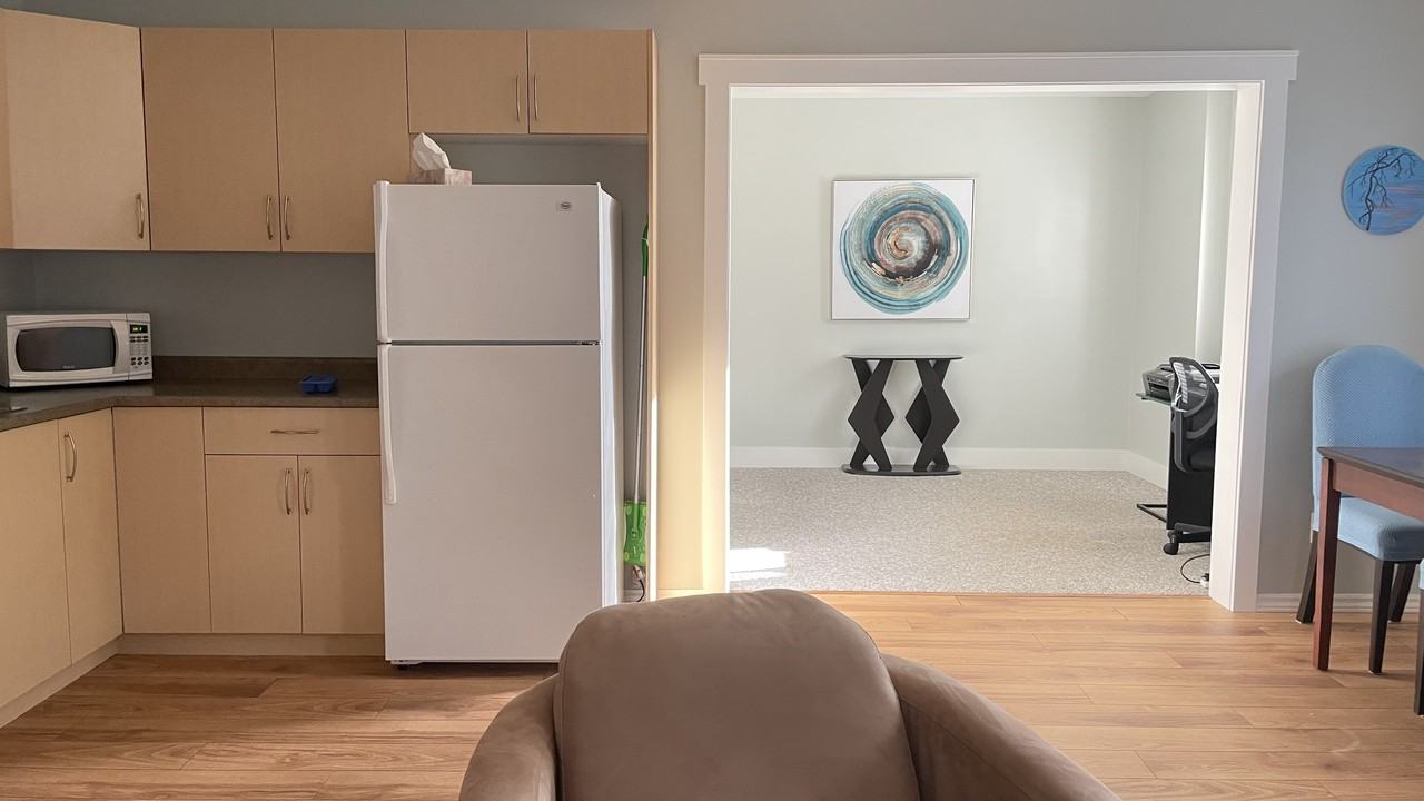 2222 Woodhampton Rise #B - Photo 3 of 11