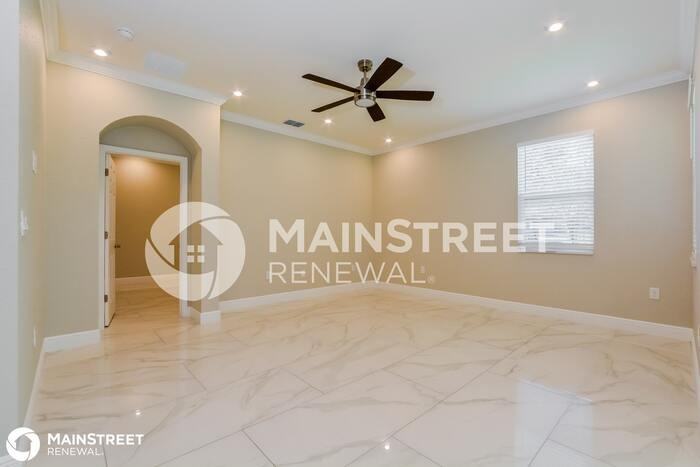 520 Lemon St - Photo 3 of 16