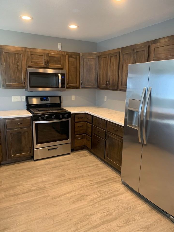 412 14th Ave - Photo 2 of 20