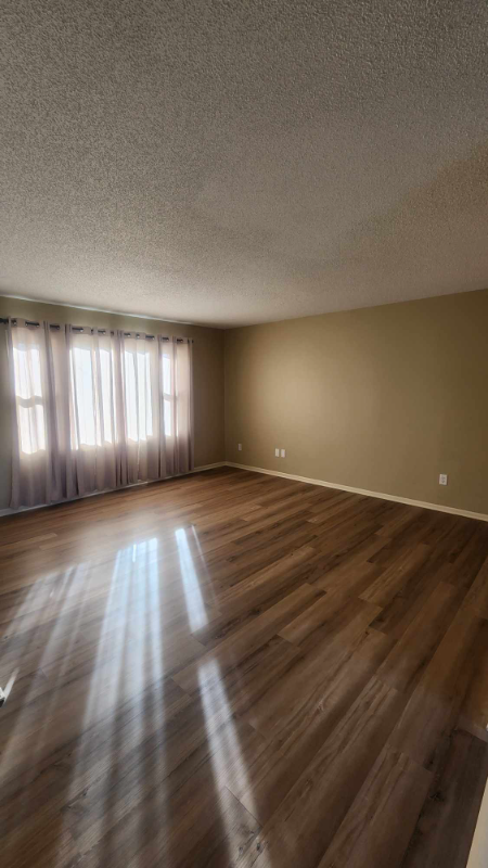 1007 5th St Nw - Photo 2 of 19