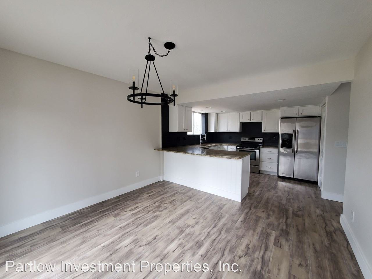 1139 Shepard Ln - Photo 3 of 17