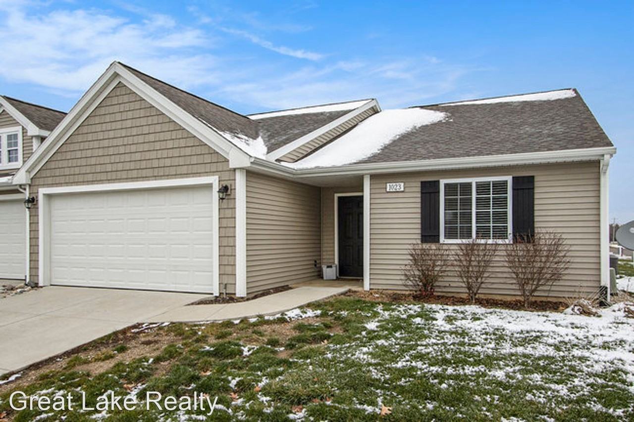 1023 W Villas Dr - Photo 2 of 37