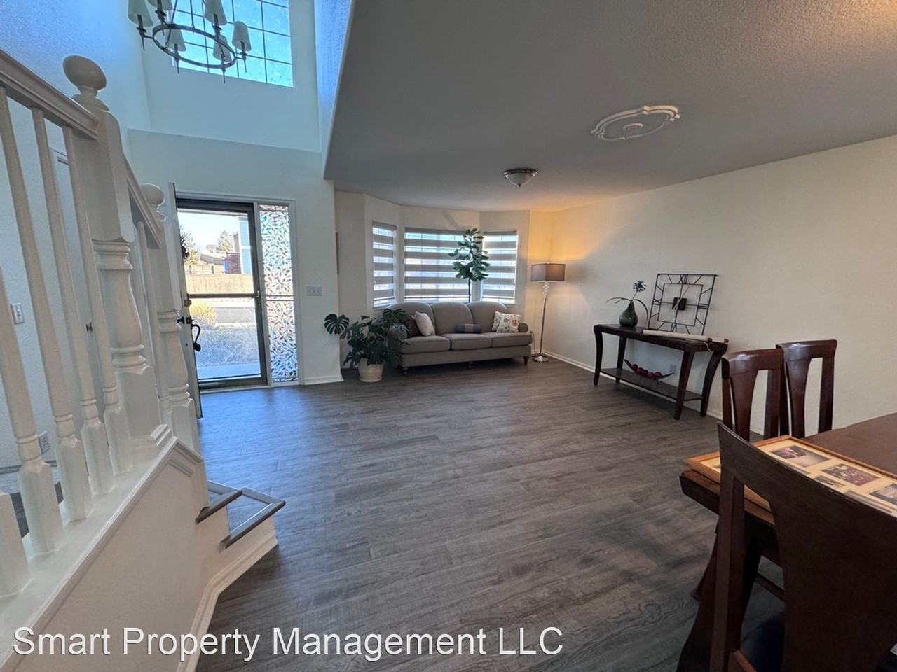 1187 Kingsfield St - Photo 2 of 30