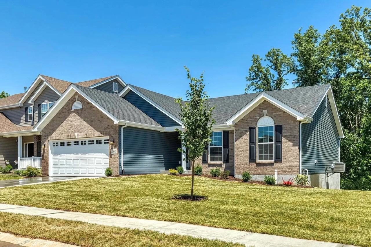 4851 Sierra View Pl - Photo 2 of 39