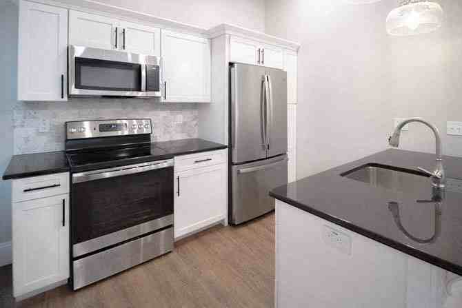 The Plum - Photo 7 of 50