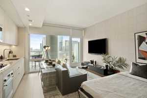 featured image of 354 N Union Ave