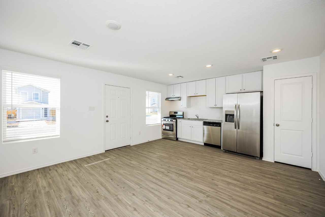 8215 Piedra Medina - Photo 7 of 15