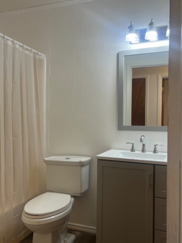 529 Wren St - Photo 6 of 9