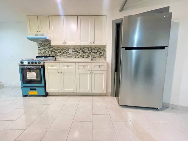 9420 Pitkin Ave #1B - Photo 3 of 18