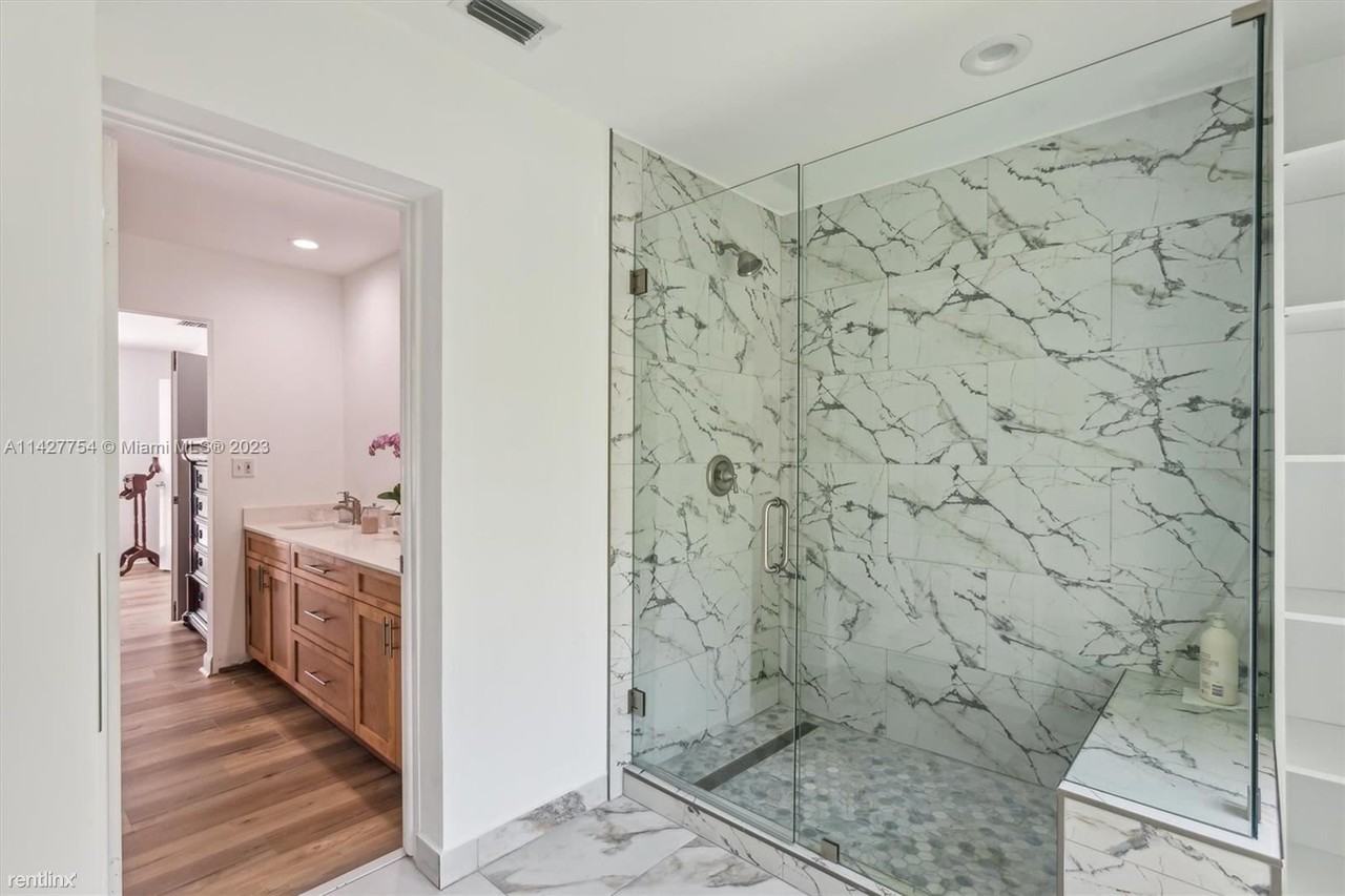 6300 Sw 144th St - Photo 3 of 13