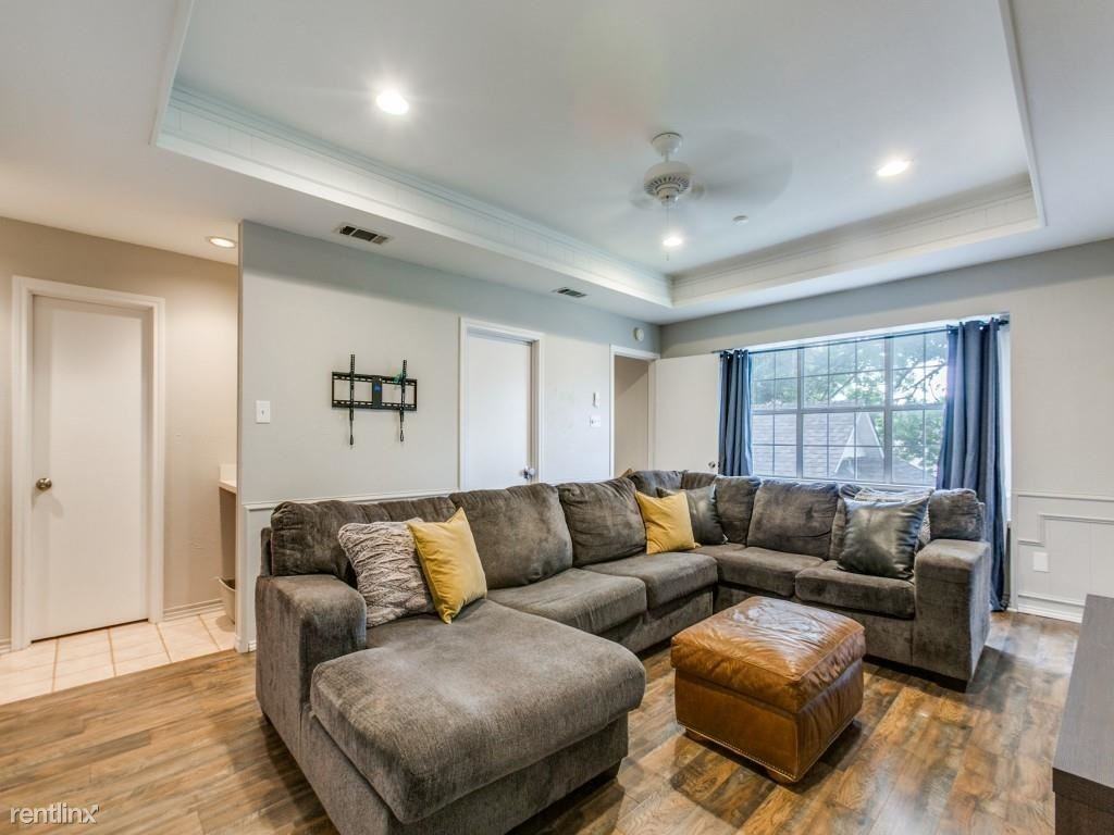 624 Sheffield Dr - Photo 2 of 14