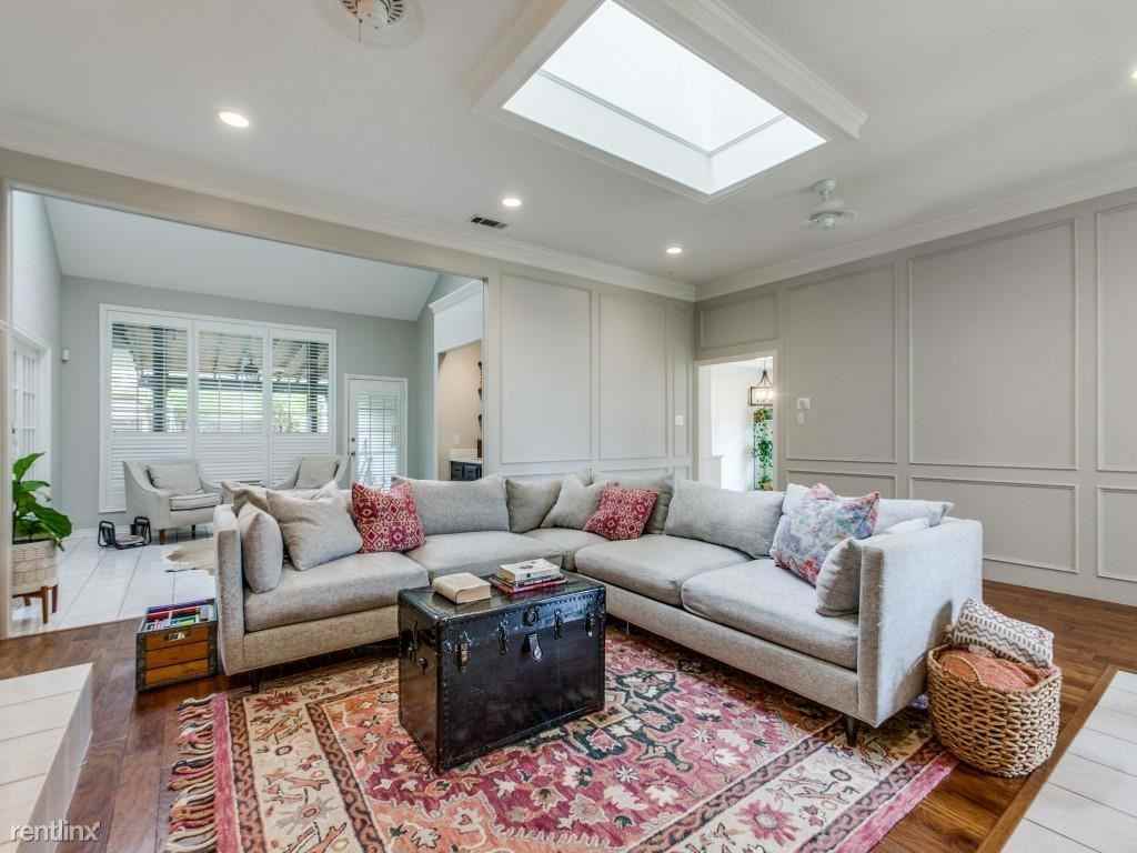 624 Sheffield Dr - Photo 3 of 14