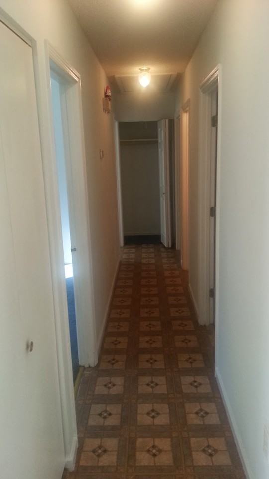 8 Silver Spur Ct #1 - Photo 2 of 8