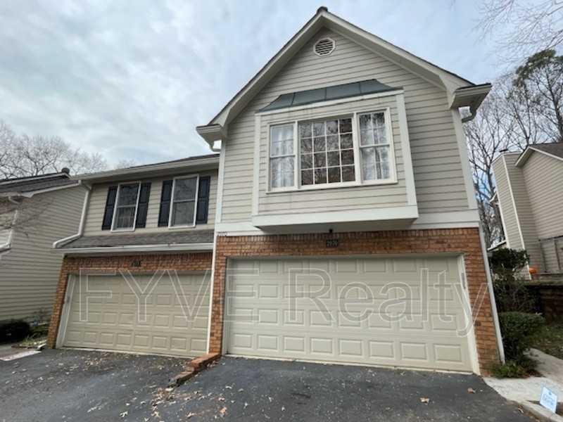 2970 Woodruff Dr Se - Photo 2 of 50