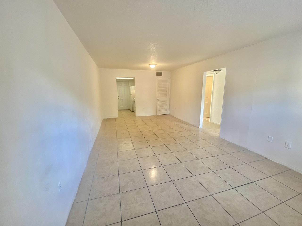 1217 Kennedy Road Daytona Beach, FL 32117 - Photo 3 of 8