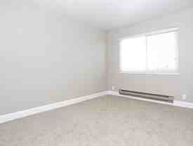 15267 Hesperian Blvd - Photo 1 of 1