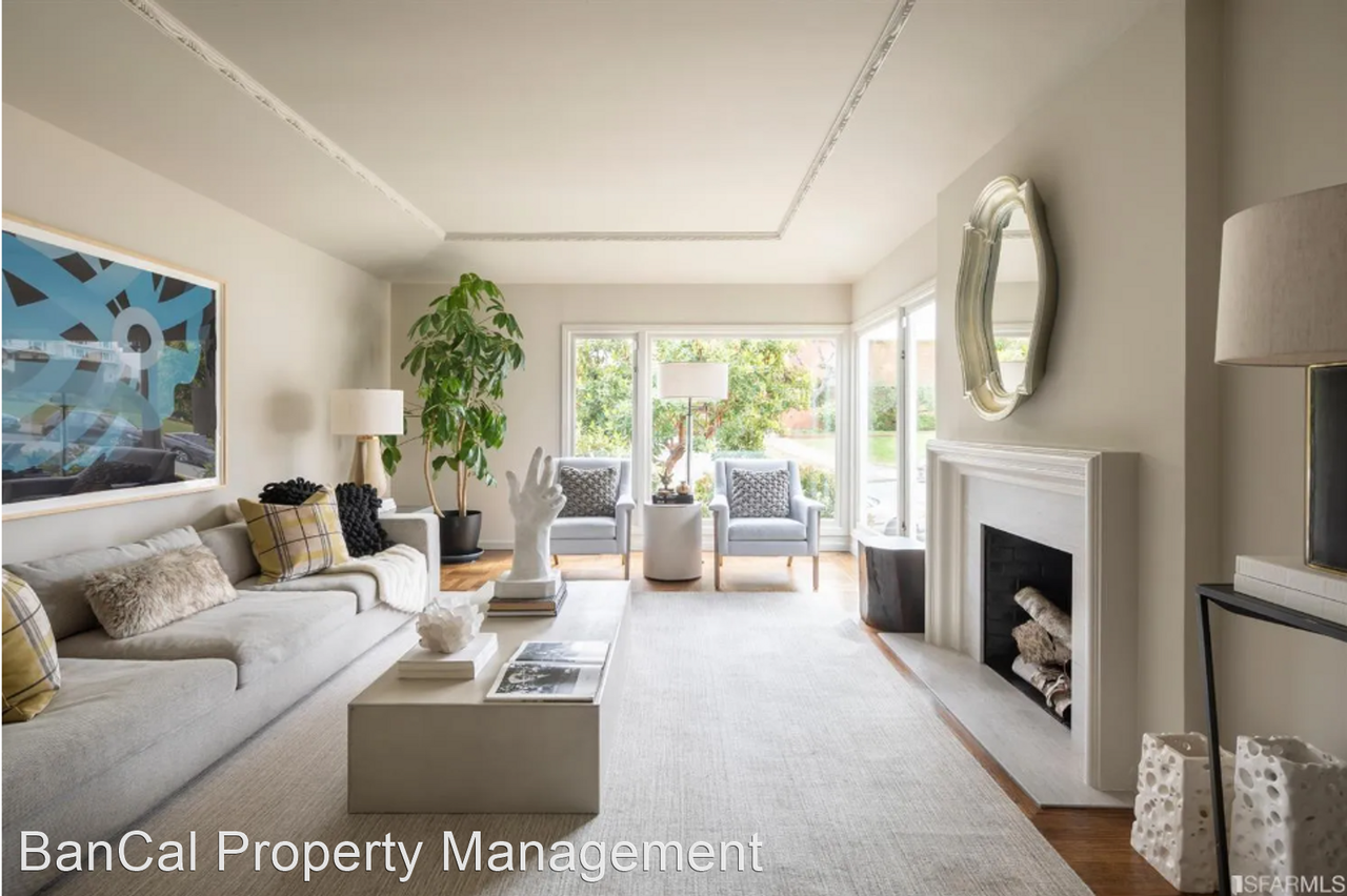 555 Laurel St - Photo 2 of 24