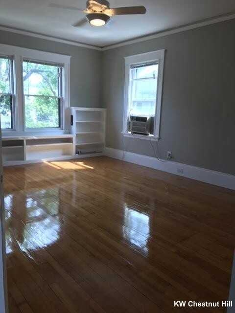 Centre St - Photo 2 of 14