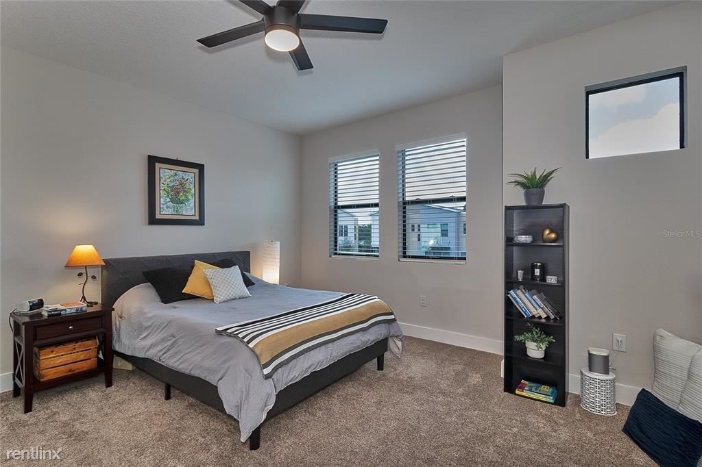 1192 25th Way N - Photo 3 of 6