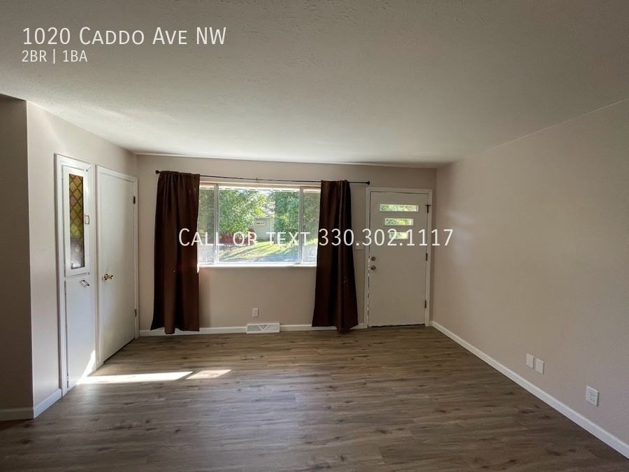 1020 Caddo Ave - Photo 3 of 11