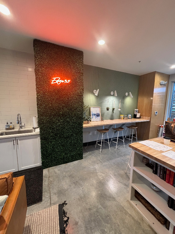 328 Fountain Ln #328 - Photo 6 of 7