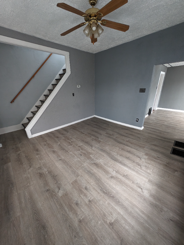 17 Mock St - Photo 2 of 12