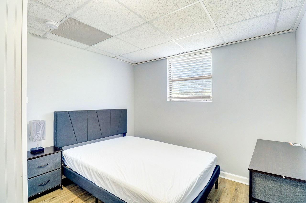 Greenmore Drive - Photo 6 of 7