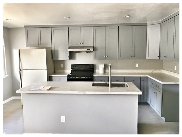 Village Court Apartments - Photo 3 of 14