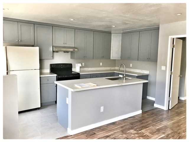 Village Court Apartments - Photo 4 of 14