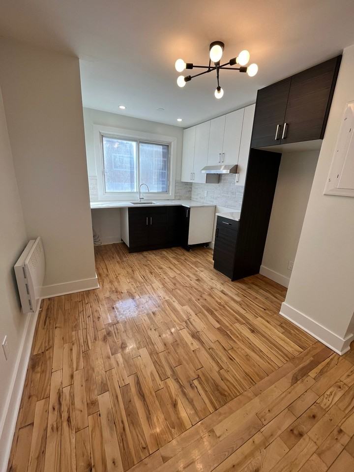 Studio Apartments for Rent In ParcJarry, Montréal, QC See Rentals by