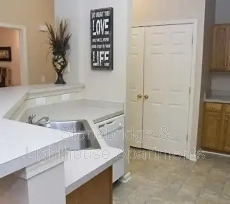 1107 Fog Horn Dr #B8S - Photo 7 of 22