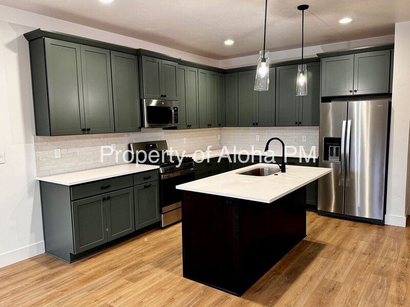 366 E Presidio Ln - Photo 5 of 23